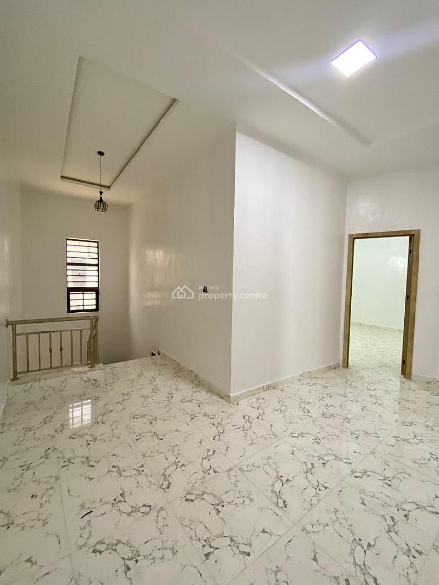 Beautiful 4 Bed Terraced Duplex with Play Area, S/pool & Gym., Ajah, Lagos, Terraced Duplex for Sale