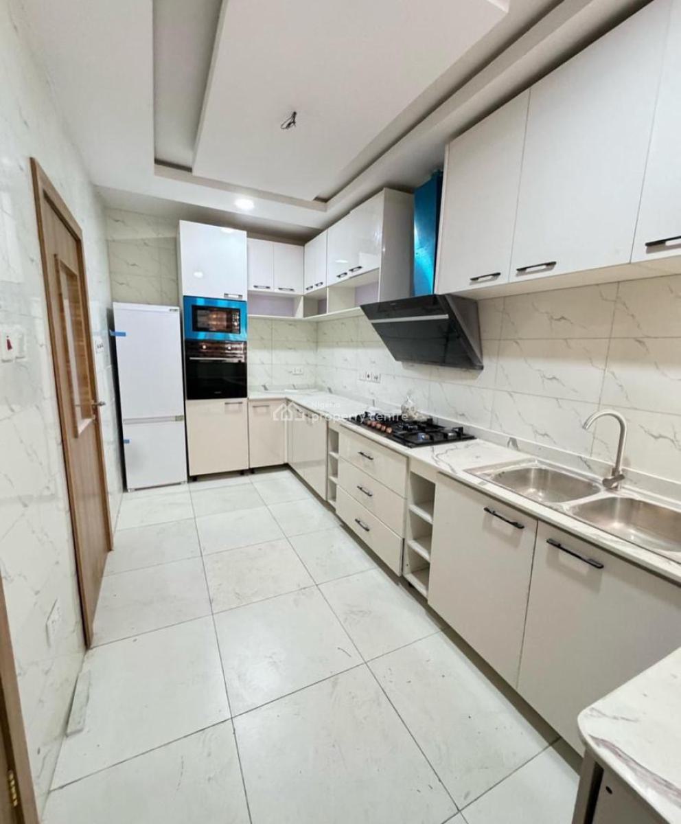 3 Bedroom  Spacious   Apartment, Gbagada Phase 1, Gbagada, Lagos, Flat / Apartment for Sale