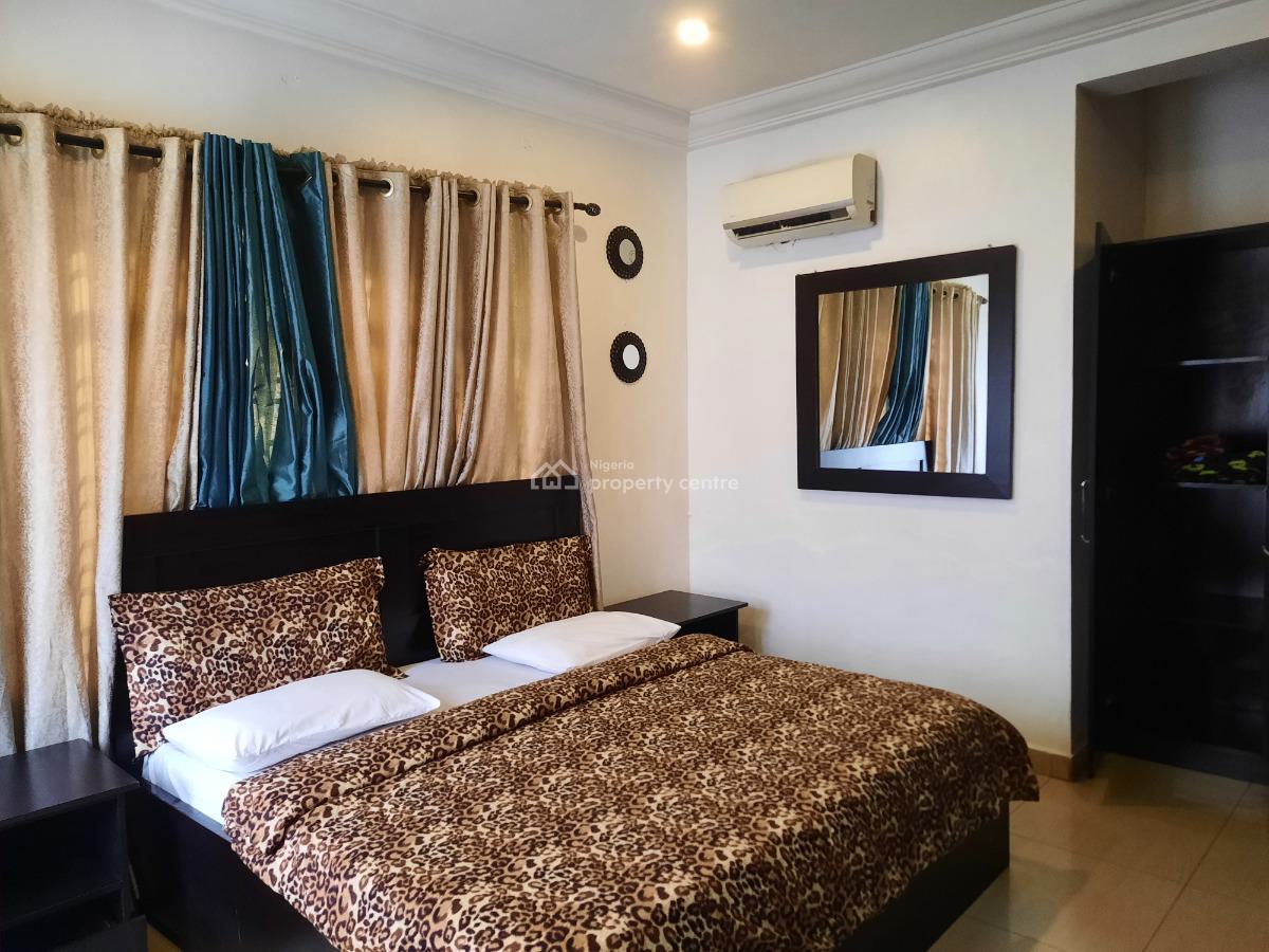 Exquisitely Furnished and Serviced 3bedroom Apartment, Ikeja Gra, Ikeja, Lagos, Flat / Apartment for Rent