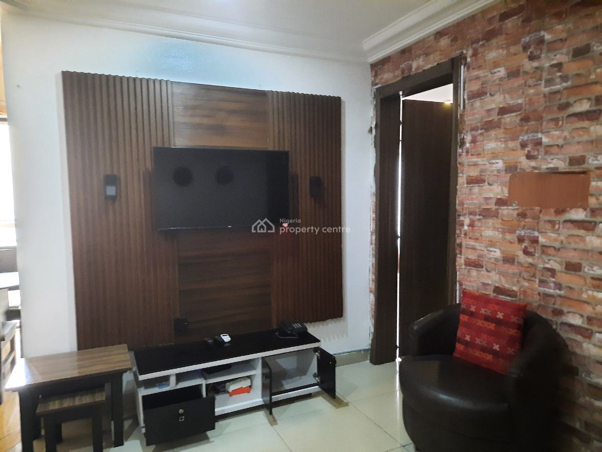 Exquisitely Furnished and Serviced 3bedroom Apartment, Ikeja Gra, Ikeja, Lagos, Flat / Apartment for Rent