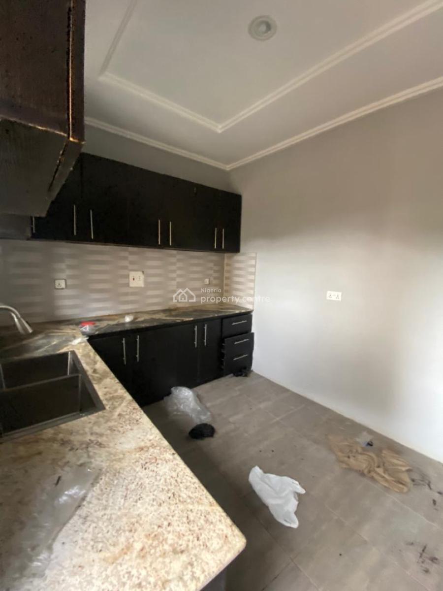 Luxury 2bedroom Flat, Sliver Land Estate, Sangotedo, Ajah, Lagos, Flat / Apartment for Rent