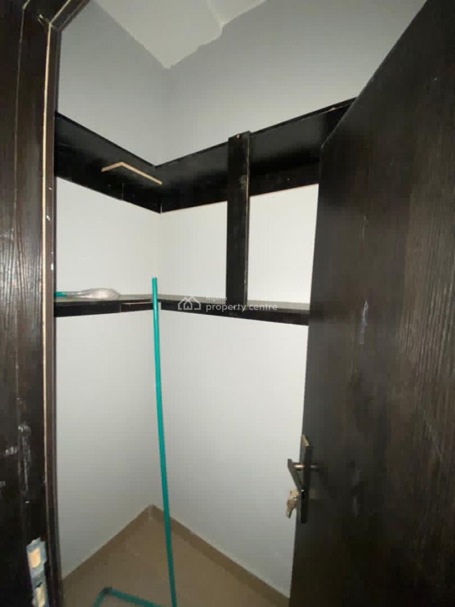 Luxury 2bedroom Flat, Sliver Land Estate, Sangotedo, Ajah, Lagos, Flat / Apartment for Rent