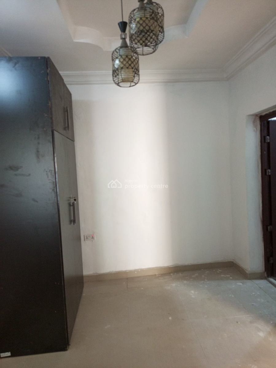 Portable Room and Parlor Secured Estate, Secured Estate, Osapa, Lekki, Lagos, Mini Flat (room and Parlour) for Rent