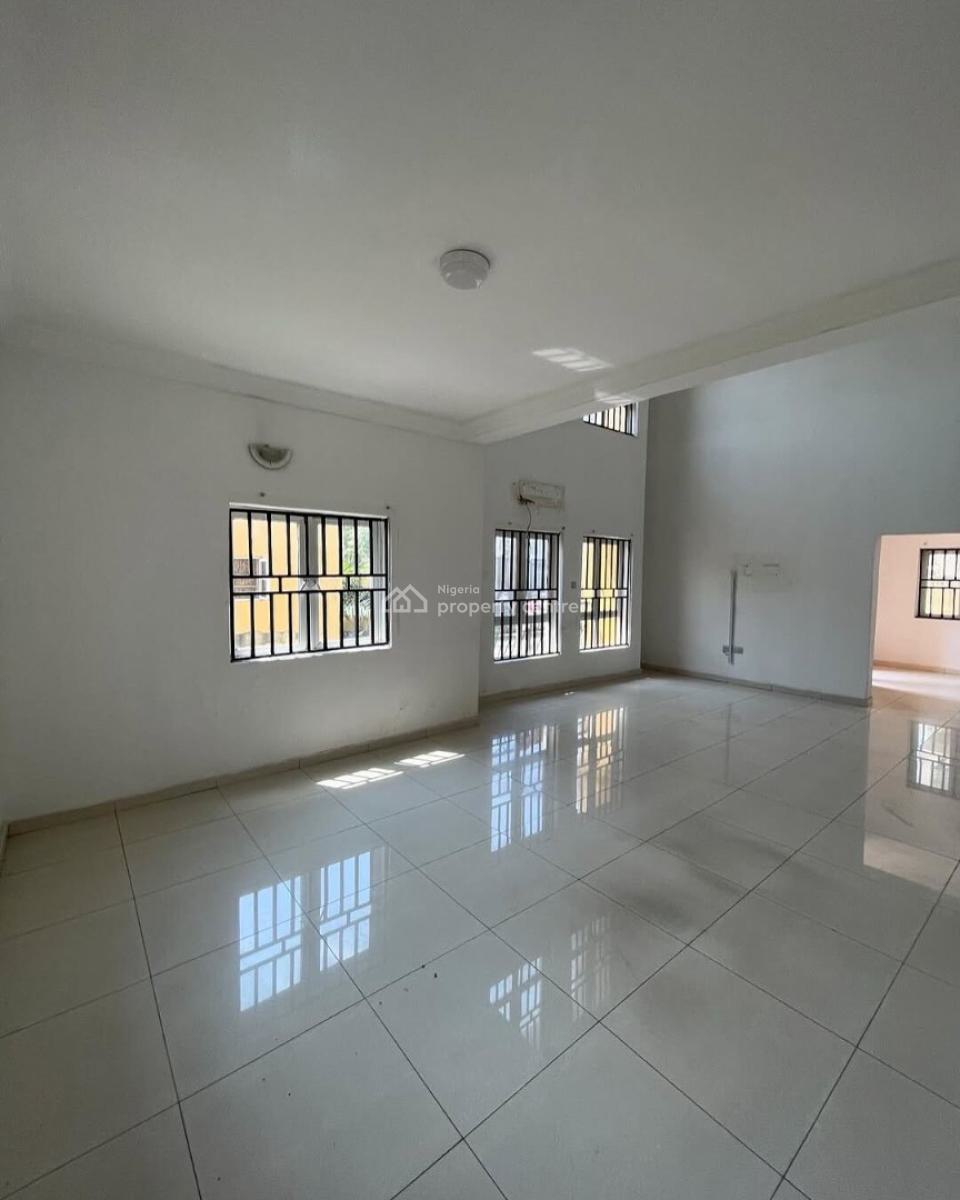 4-bedroom House with Bq, Lekki Phase 1, Lekki, Lagos, Detached Duplex for Rent