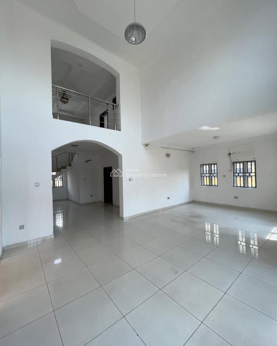 4-bedroom House with Bq, Lekki Phase 1, Lekki, Lagos, Detached Duplex for Rent