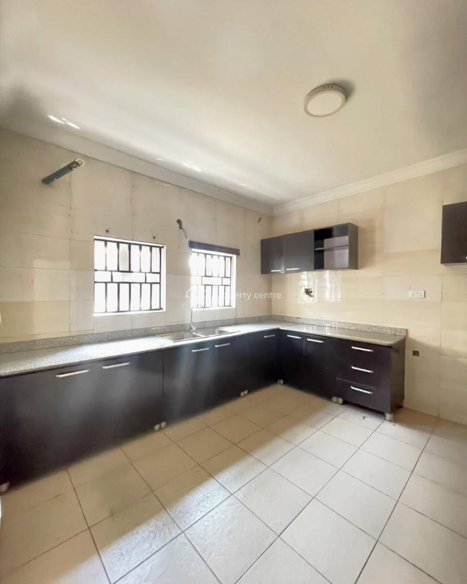 4-bedroom House with Bq, Lekki Phase 1, Lekki, Lagos, Detached Duplex for Rent