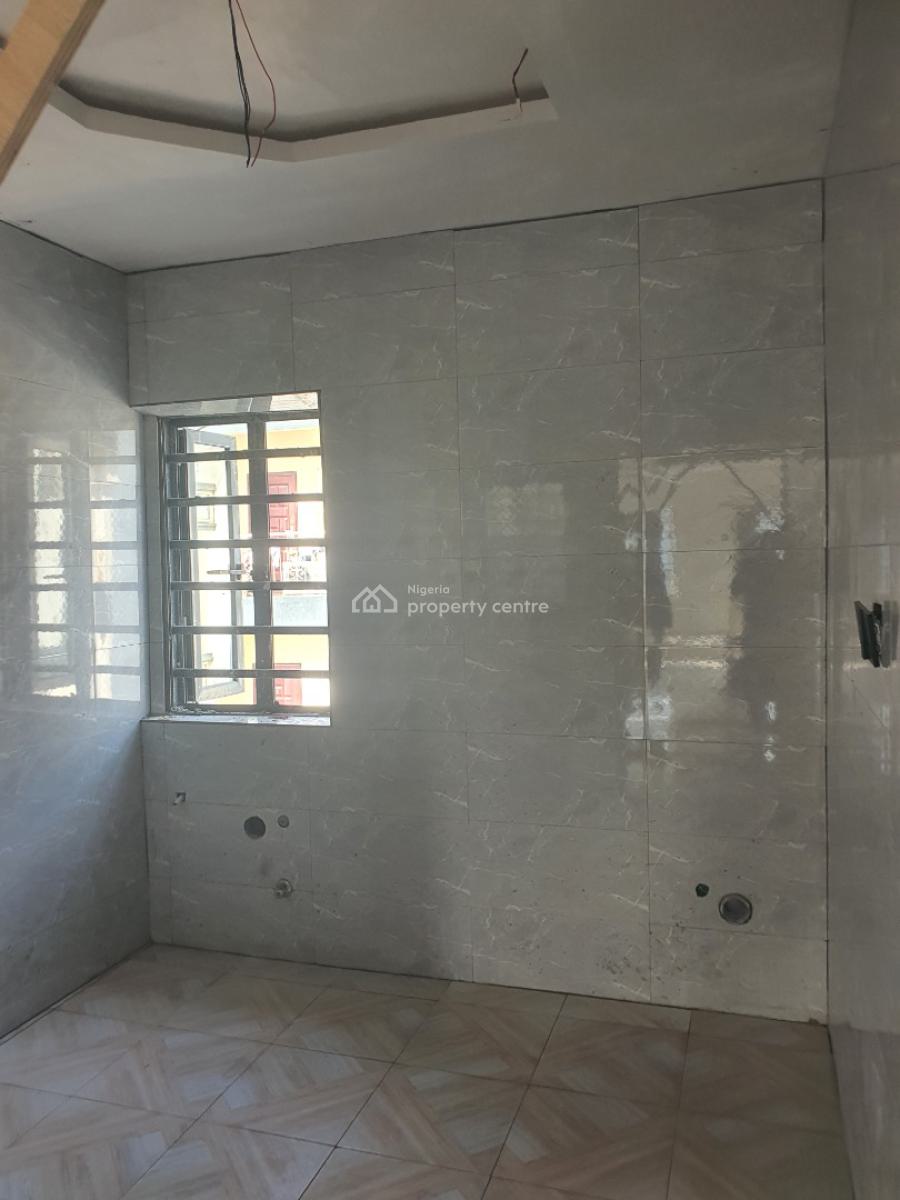 Luxury Blocks of Flat with Topnotch Finishing and Modern Outlook, Badore Road, Badore, Ajah, Lagos, Flat / Apartment for Sale