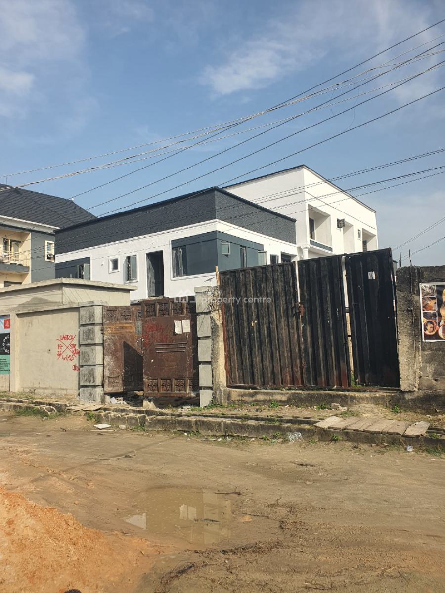 Luxury Blocks of Flat with Topnotch Finishing and Modern Outlook, Badore Road, Badore, Ajah, Lagos, Flat / Apartment for Sale