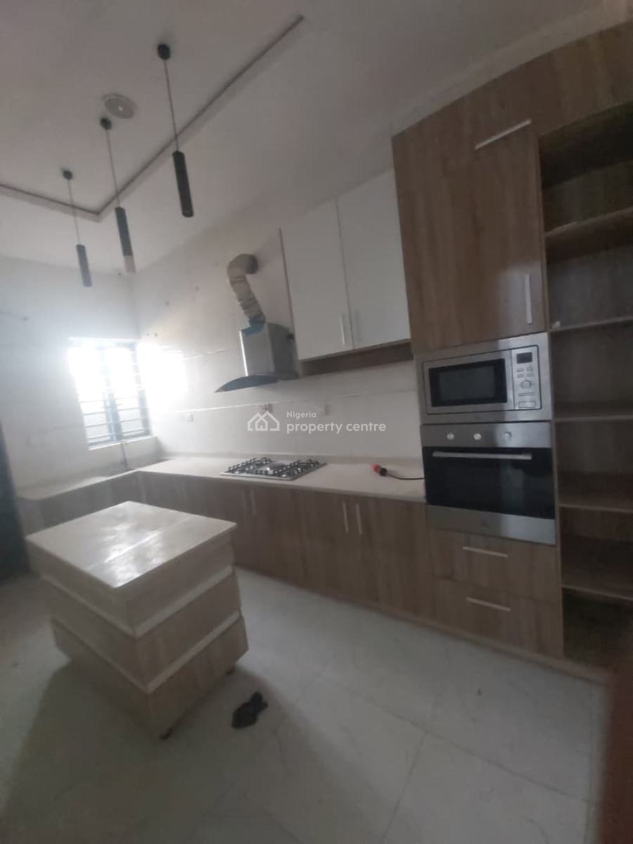 Exquisite 4 Bedroom Terrace Duplex, Riverside Court, Lekki Phase 2, Lekki, Lagos, Terraced Duplex for Sale