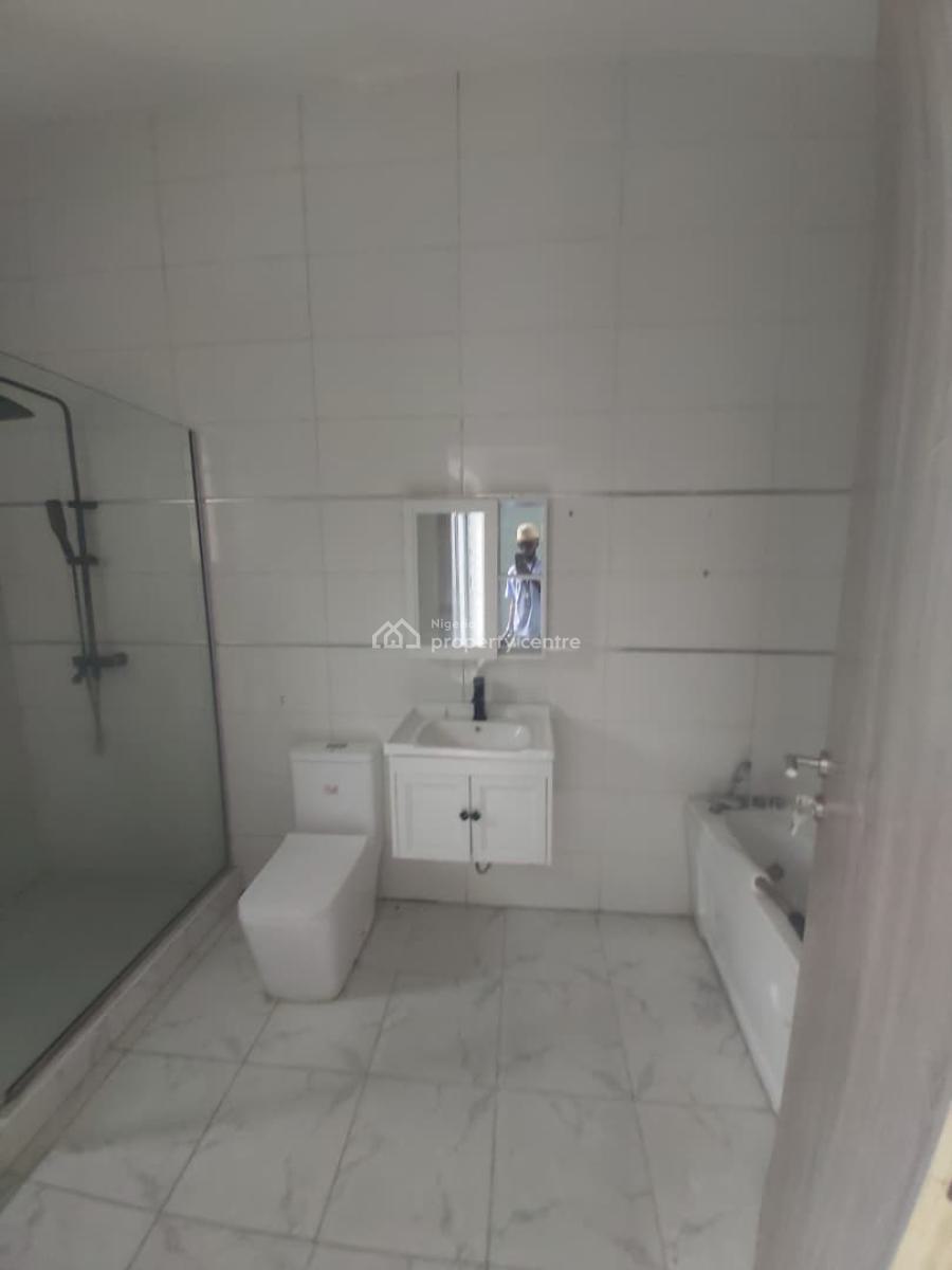 Exquisite 4 Bedroom Terrace Duplex, Riverside Court, Lekki Phase 2, Lekki, Lagos, Terraced Duplex for Sale