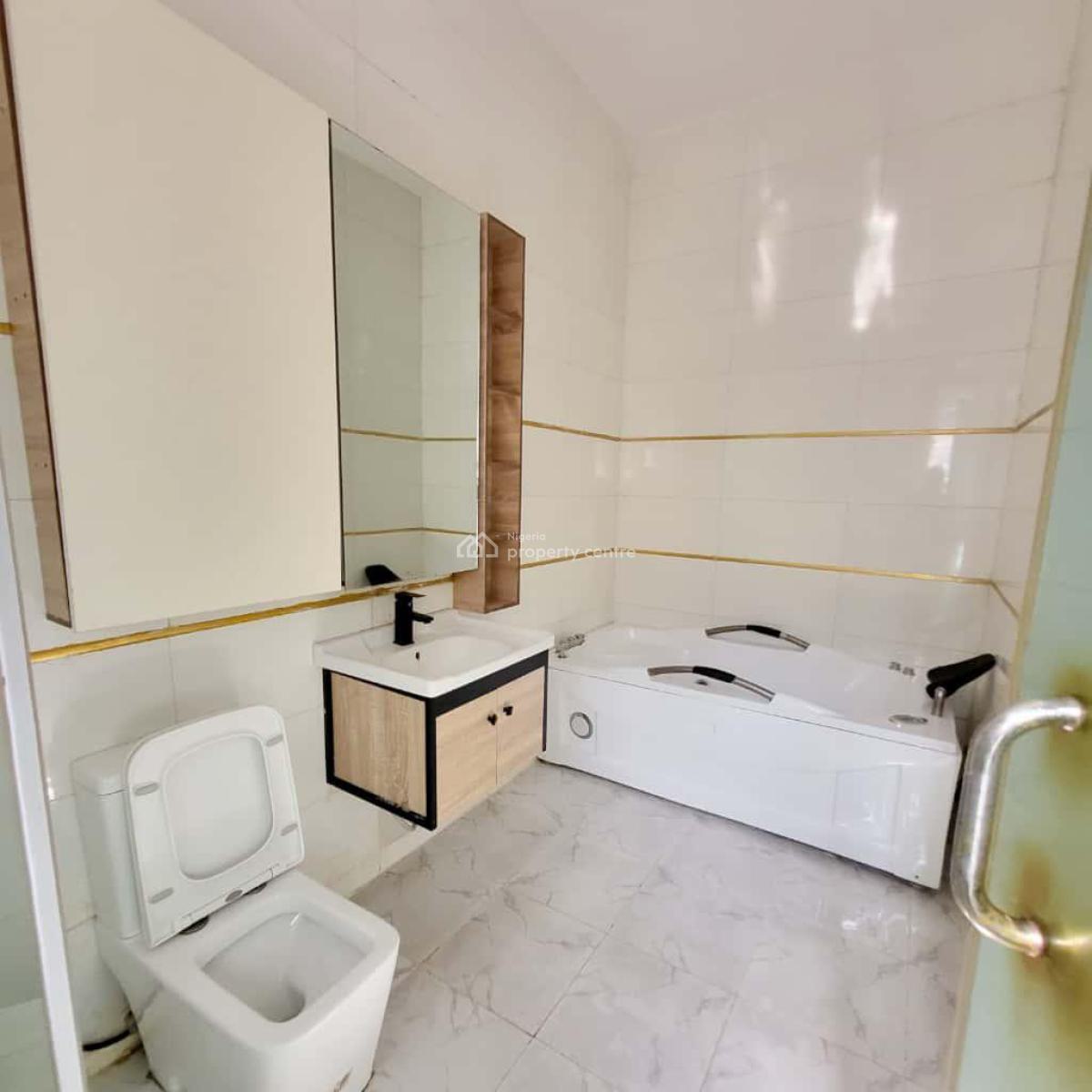 Exquisite 4 Bedroom Fully Furnished Terrace Duplex, Riverside Court, Lekki Phase 2, Lekki, Lagos, Terraced Duplex for Sale