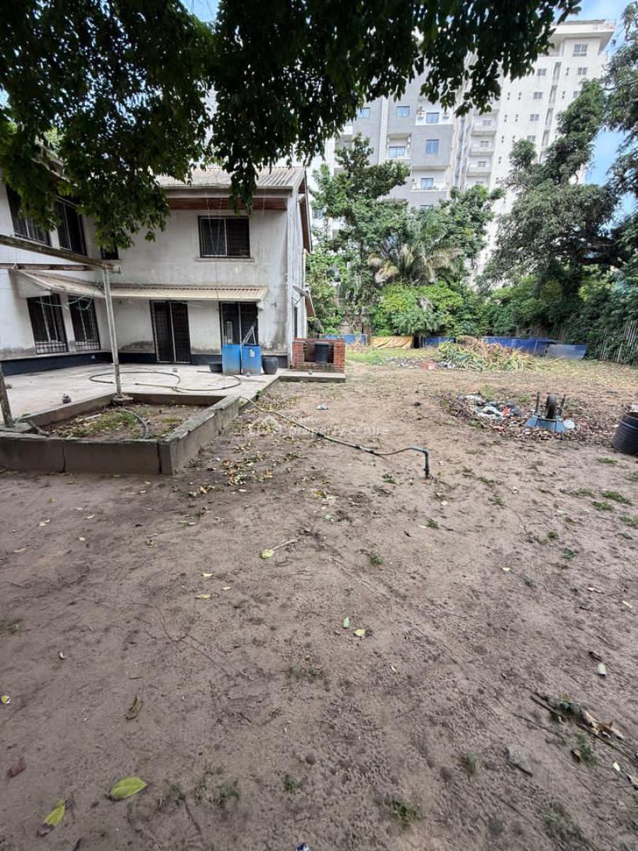 Spacious Massive Luxury Old House on 3,160sqm Off Kingsway Road, Ikoyi, Old Ikoyi, Ikoyi, Lagos, Commercial Property for Rent