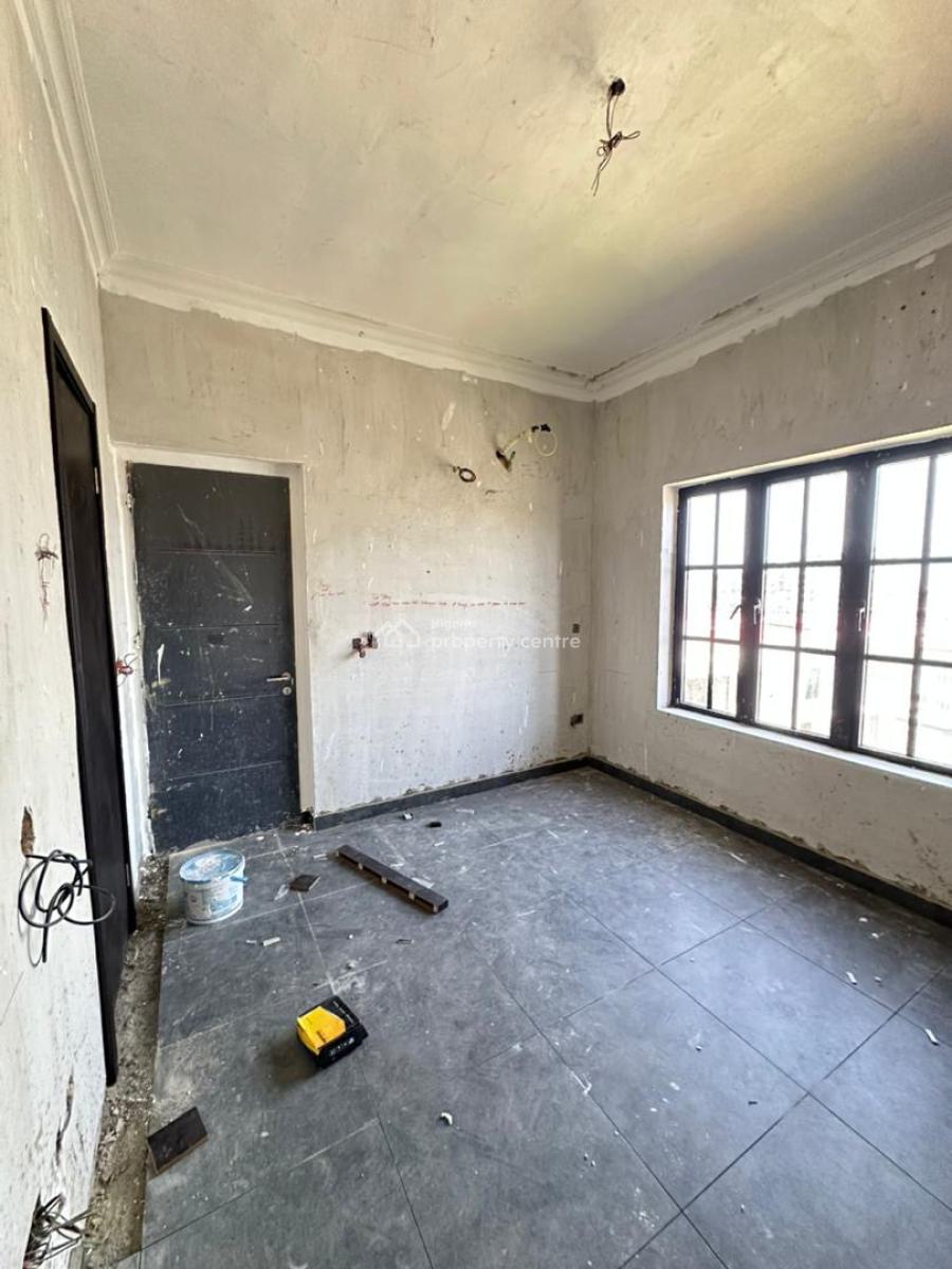 Newly Built 3 & 1 Bed Apartment with an Elevator, Lekki Phase 1, Lekki, Lagos, House for Sale