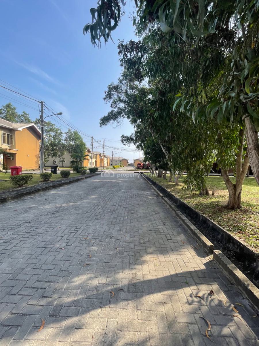 3 Bedroom Apartment in a Serene Secured Estate with Treated Water, Abijo, Lekki, Lagos, Flat / Apartment for Rent