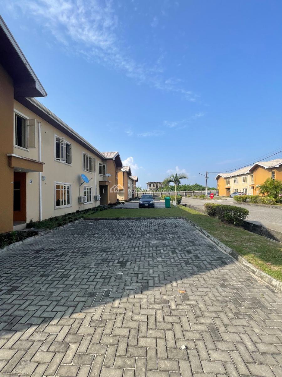 3 Bedroom Apartment in a Serene Secured Estate with Treated Water, Abijo, Lekki, Lagos, Flat / Apartment for Rent