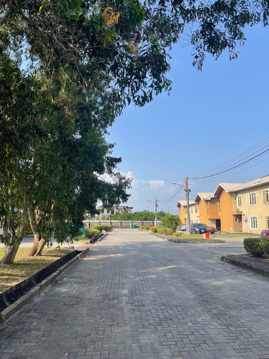 3 Bedroom Apartment in a Serene Secured Estate with Treated Water, Abijo, Lekki, Lagos, Flat / Apartment for Rent