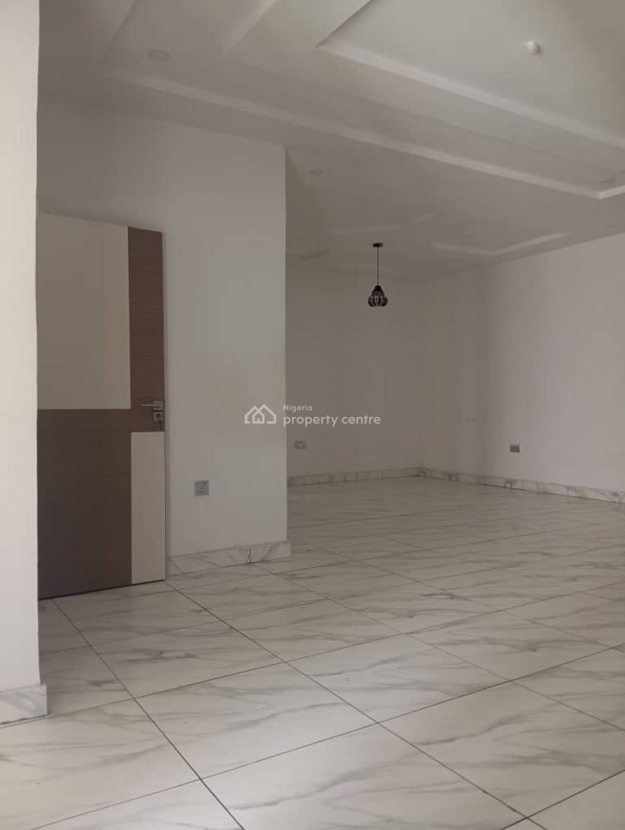 Beautiful 2 Bedroom Apartment, Orchid Road Immediately After Roundabout, Lekki, Lagos, Flat / Apartment for Rent