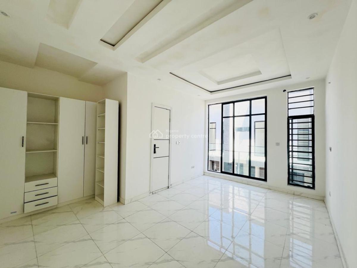 Neatly Built 3 Bedroom Terrace Duplex, Ikota, Lekki, Lagos, Terraced Duplex for Sale