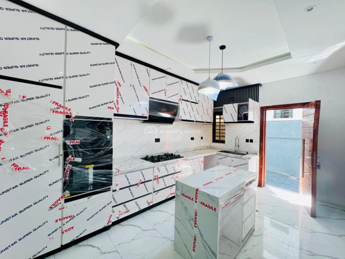 Lovely 3 Bedroom Terrace Duplex, Ikota, Lekki, Lagos, Terraced Duplex for Sale