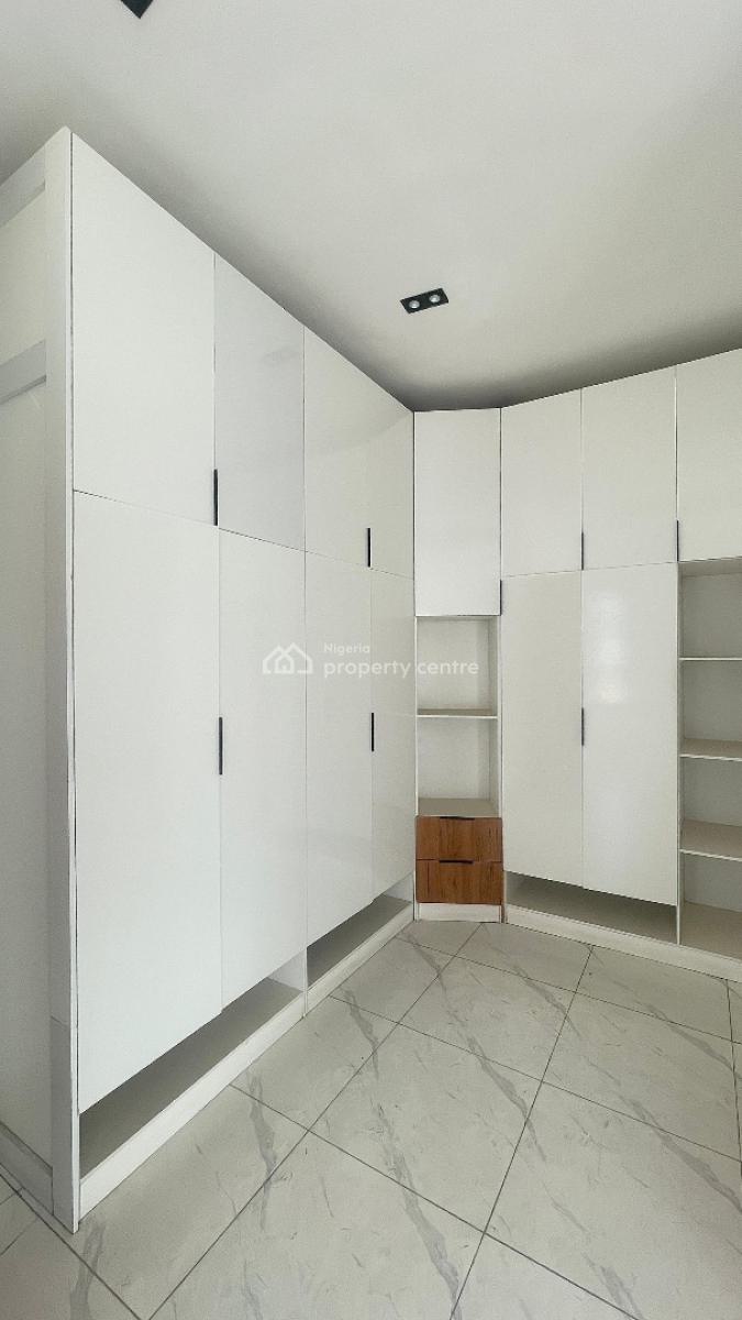 a Classic, Perfectly Built Semi Detached 4 Bedroom Duplex + Bq, Chevron Toll Gate, Orchid Road, Lekki, Lagos, Semi-detached Duplex for Sale