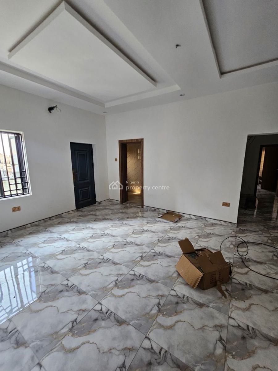 Spacious 2&3 Bedroom Apartment, Surulere, Lagos, House for Sale