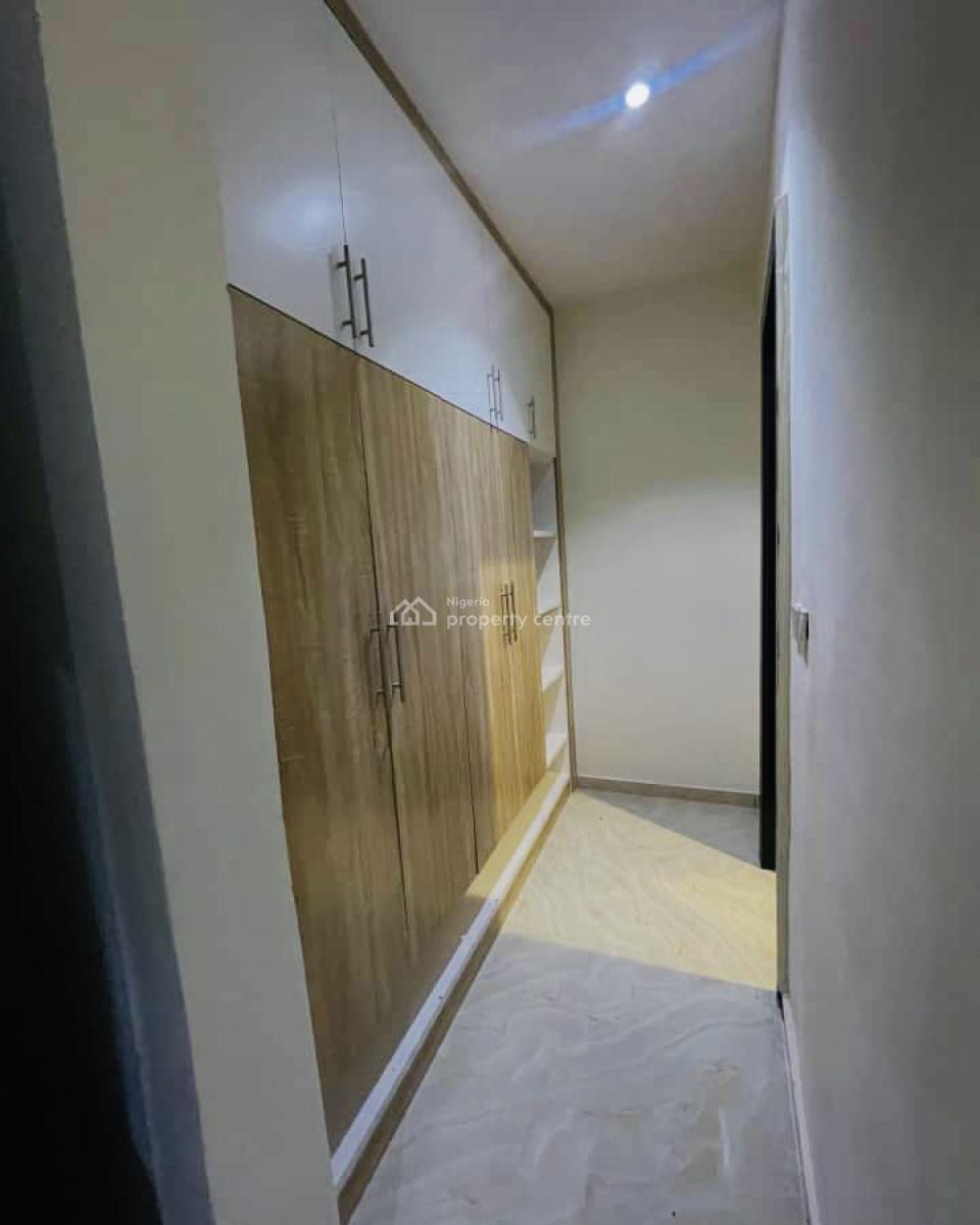 Exquisite 4 Bedroom Terrace Duplex with Inverter and Bq, Serene , Secured Abs Beautiful Estate, Osapa, Lekki, Lagos, Terraced Duplex for Rent