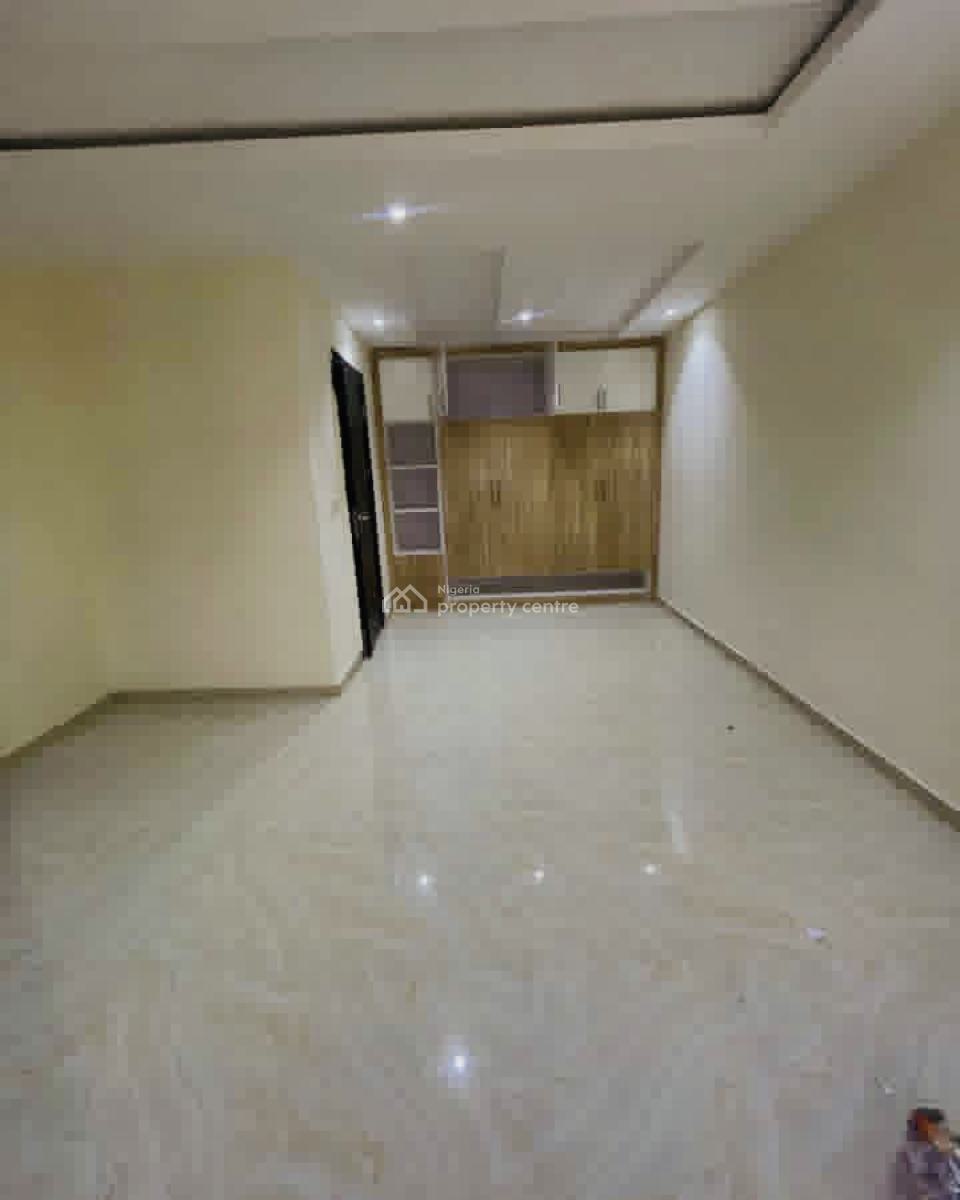 Exquisite 4 Bedroom Terrace Duplex with Inverter and Bq, Serene , Secured Abs Beautiful Estate, Osapa, Lekki, Lagos, Terraced Duplex for Rent