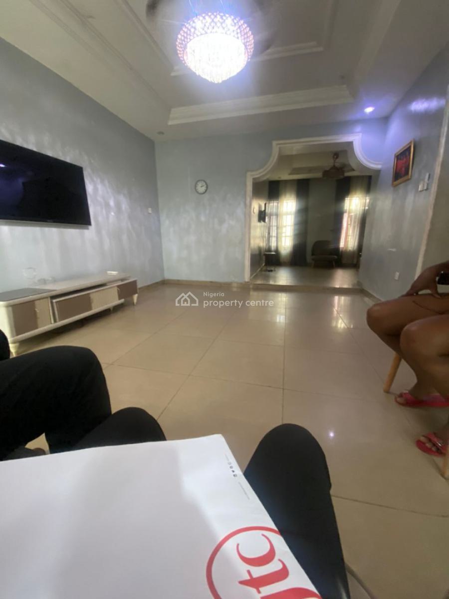 Two Bedrooms Terrace Duplex with Maid Room, Area 2, Garki, Abuja, House for Rent