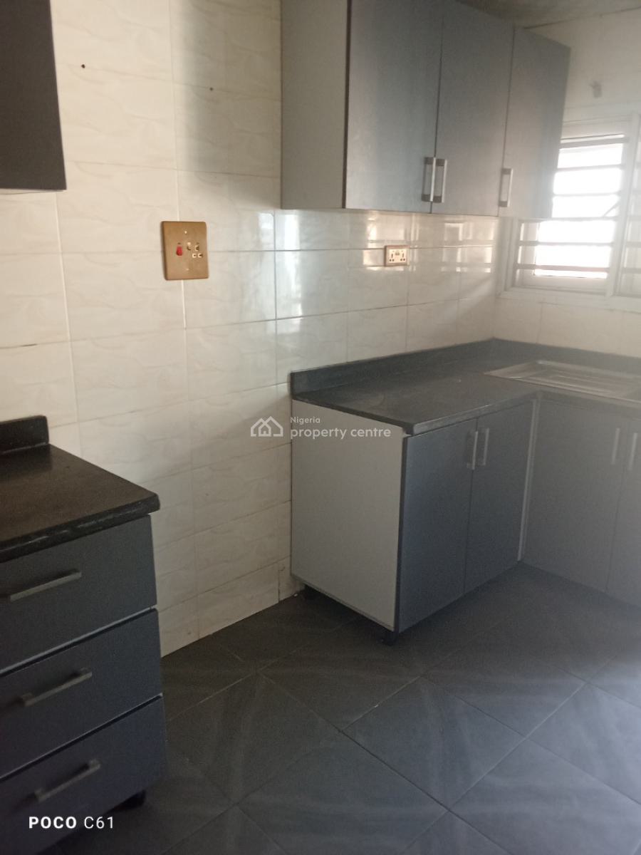 Spacious Clean 2 Bedroom Flat, General Paint Adesanya, Ajiwe, Ajah, Lagos, House for Rent