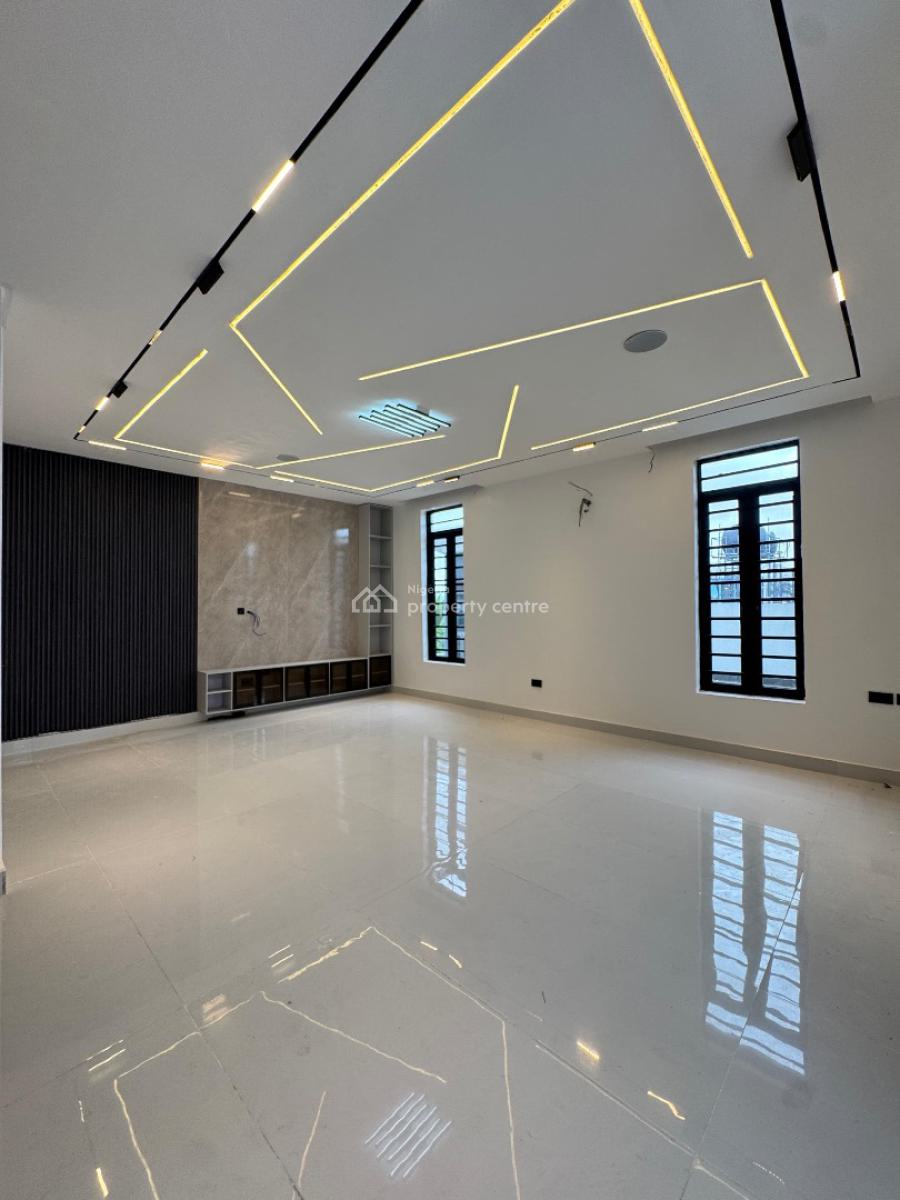 Beautiful 5 Bedroom Duplex with a Bq and a Pool, Lekki Phase 1, Lekki, Lagos, House for Sale