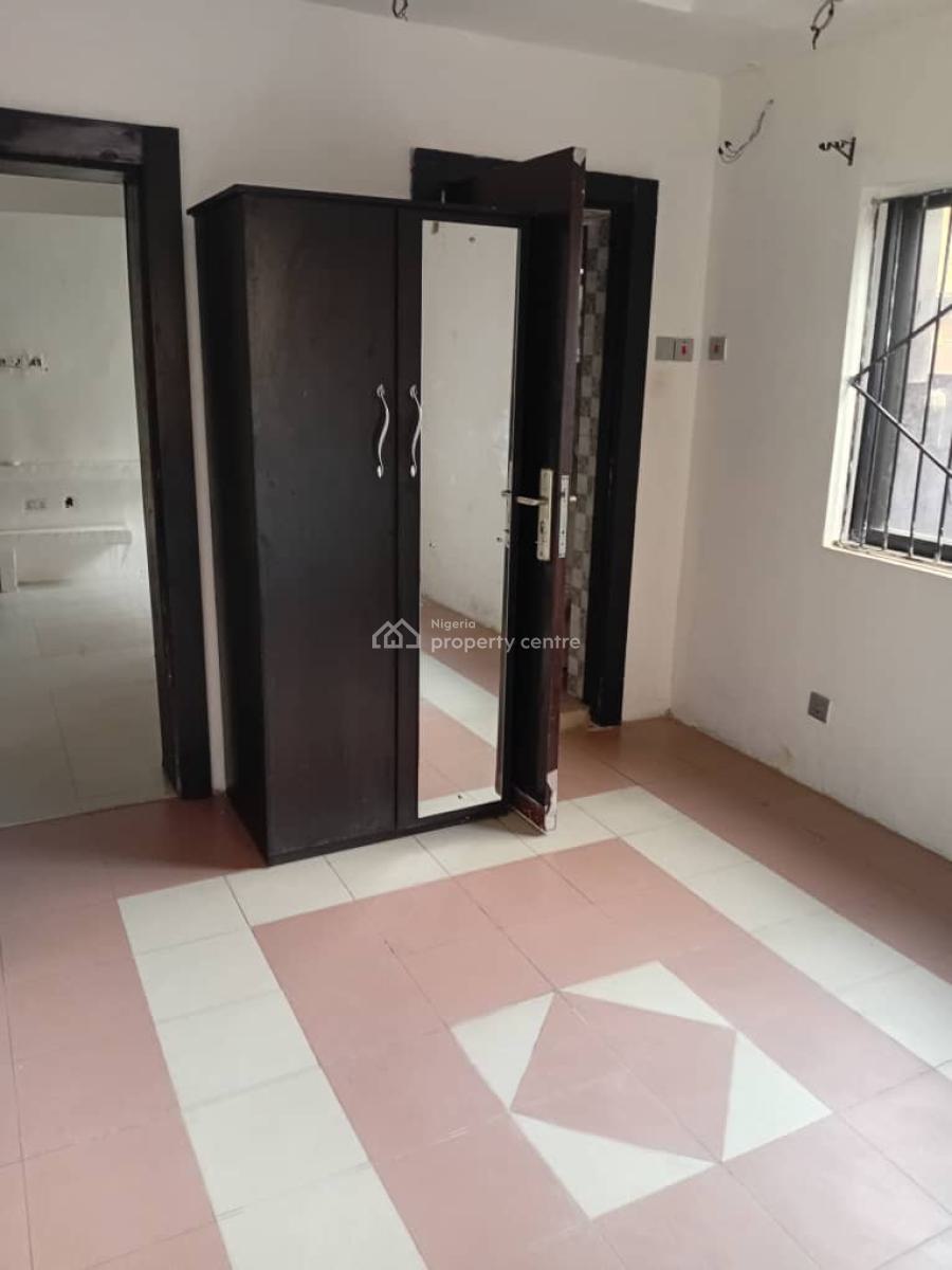 2 Bedrooms Flat, Omole Phase 2, Ikeja, Lagos, Flat / Apartment for Rent