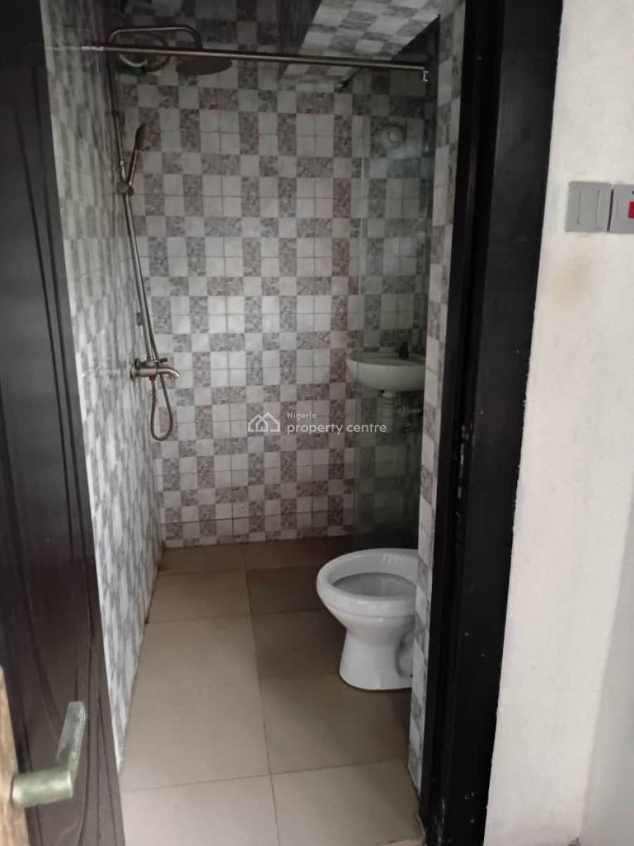 2 Bedrooms Flat, Omole Phase 2, Ikeja, Lagos, Flat / Apartment for Rent