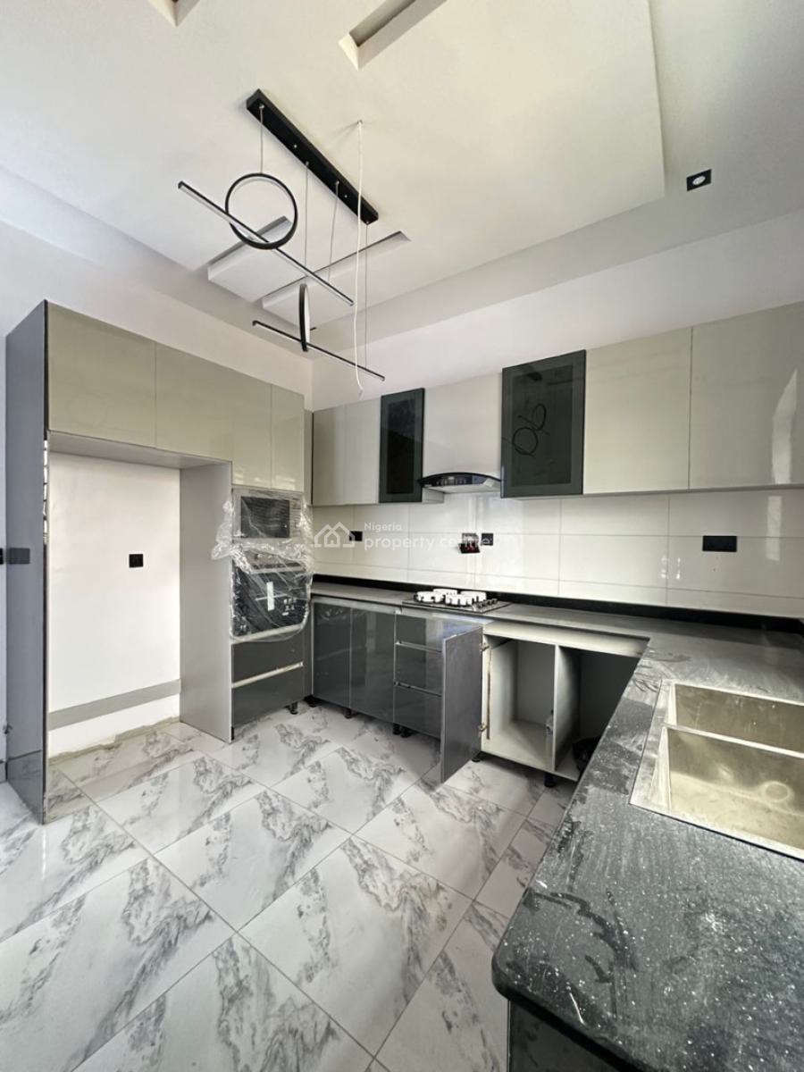 Stunning 2 Bedroom Apartment with a Bq, Ikate, Lekki, Lagos, Flat / Apartment for Sale