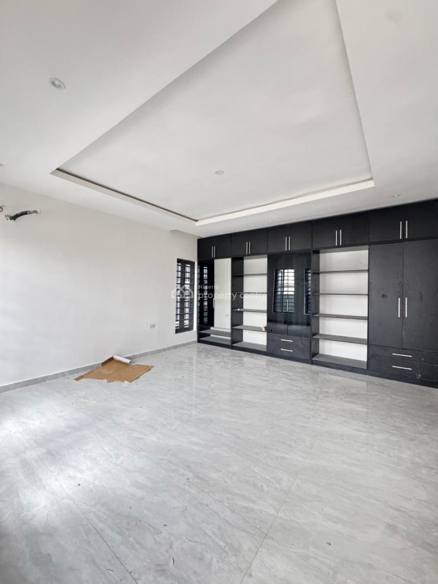 Elegant 3 Bedroom Apartment Within a Serene Environment, Lekki Phase 1, Lekki, Lagos, Flat / Apartment for Sale