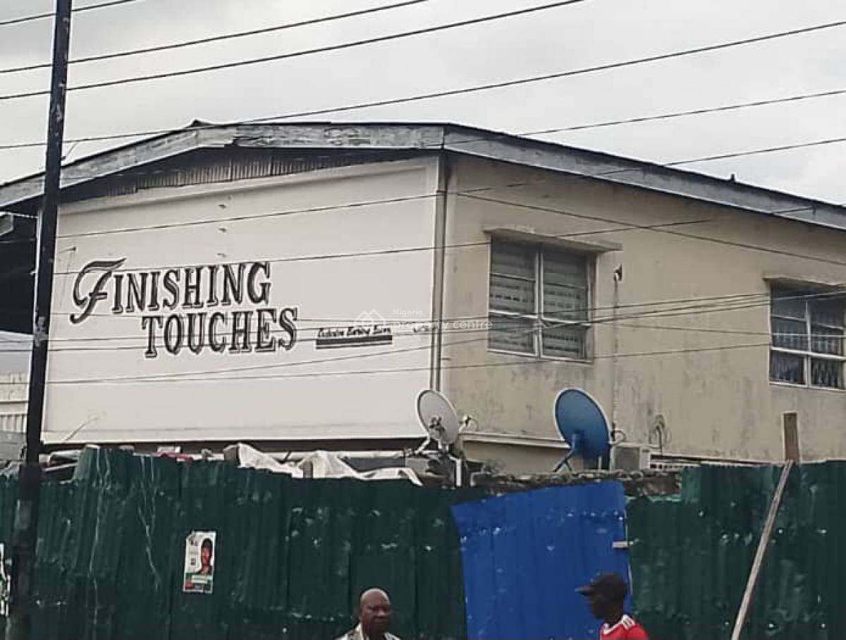 Detached House with 2 Bedrooms Bq.  Land Size: 400sqm, Old Ikoyi, Ikoyi, Lagos, Commercial Property for Sale