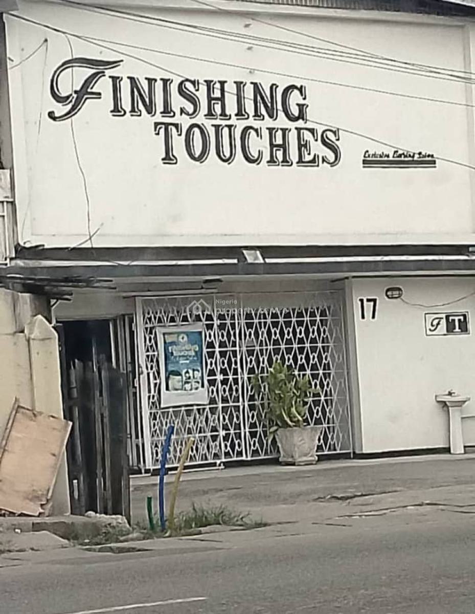 Detached House with 2 Bedrooms Bq.  Land Size: 400sqm, Old Ikoyi, Ikoyi, Lagos, Commercial Property for Sale