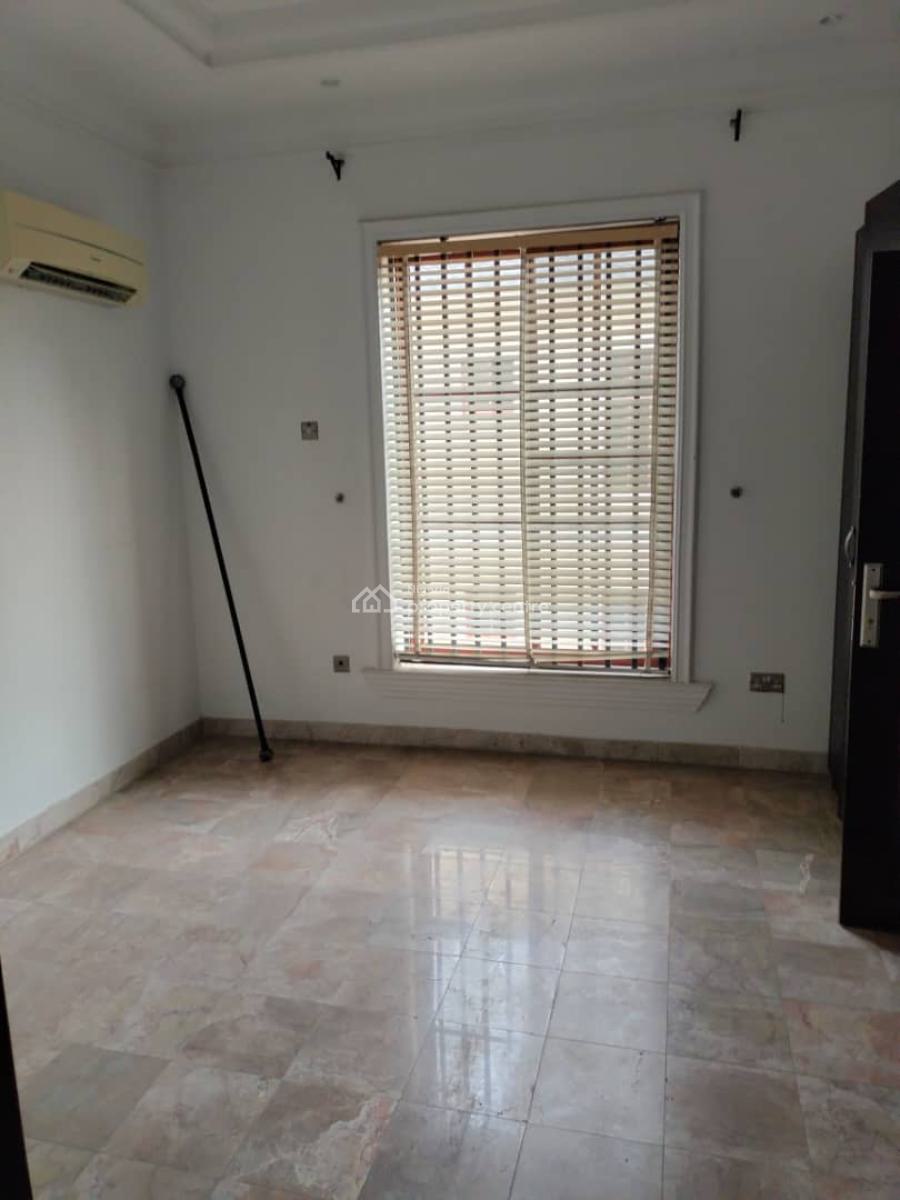 Nice 3 Bedroom Flat, Mojisola Onikoyi, Off Banana Island Road, Ikoyi, Lagos, Flat / Apartment for Rent