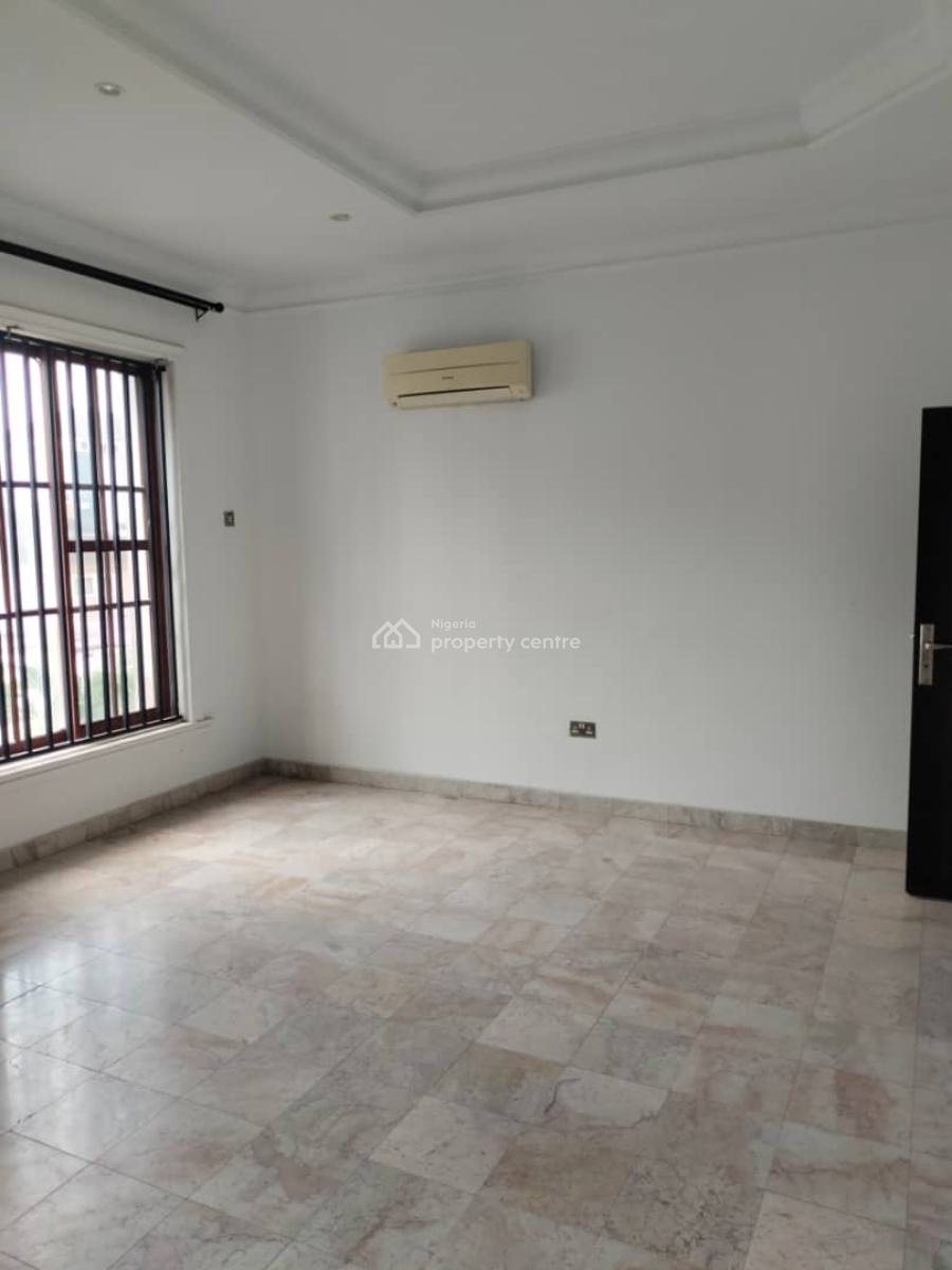 Nice 3 Bedroom Flat, Mojisola Onikoyi, Off Banana Island Road, Ikoyi, Lagos, Flat / Apartment for Rent