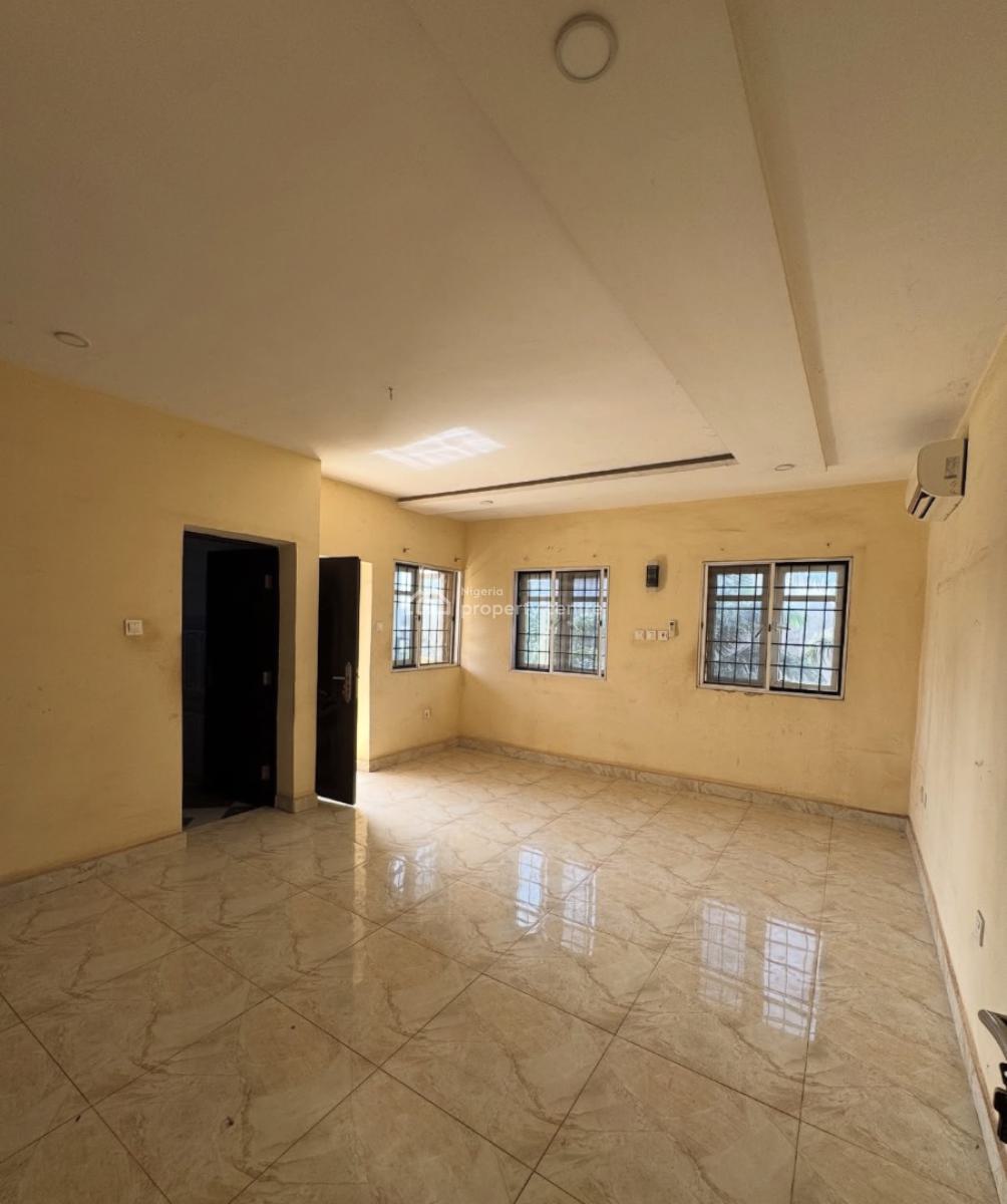 Neatly Built and Spacious 3 Bedroom Flat, Jahi, Abuja, Flat / Apartment for Rent