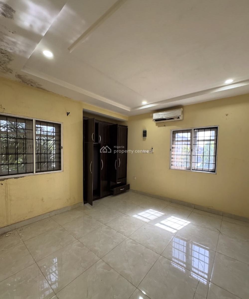 Neatly Built and Spacious 3 Bedroom Flat, Jahi, Abuja, Flat / Apartment for Rent