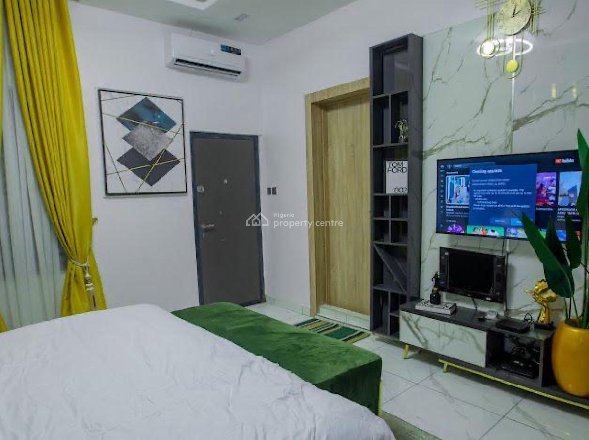 3 Bedroom Serviced Apartment, Orchid Road, Lekki, Lagos, Flat / Apartment Short Let