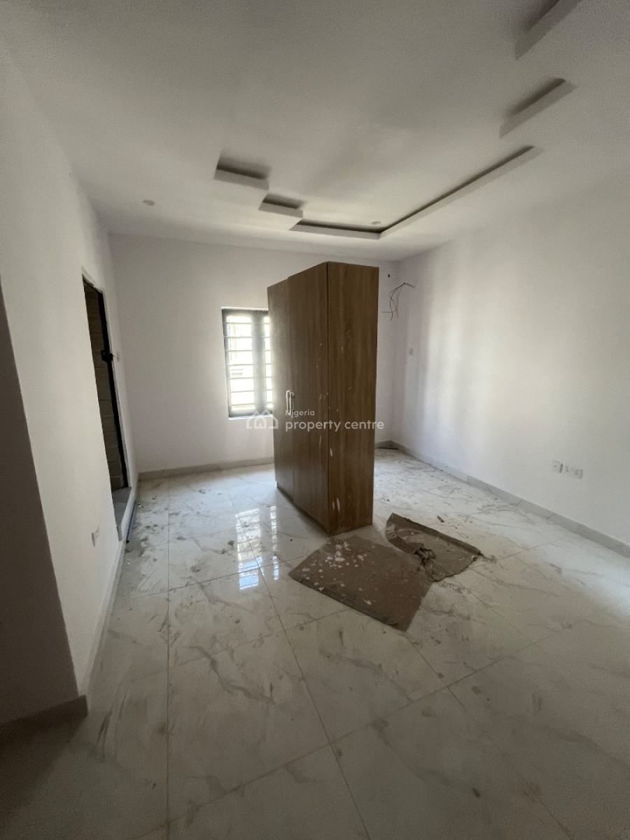 Brand New 3bedroom Flat Very Close to D Road, Abraham Adesanya, Ajah, Lagos, Flat / Apartment for Rent