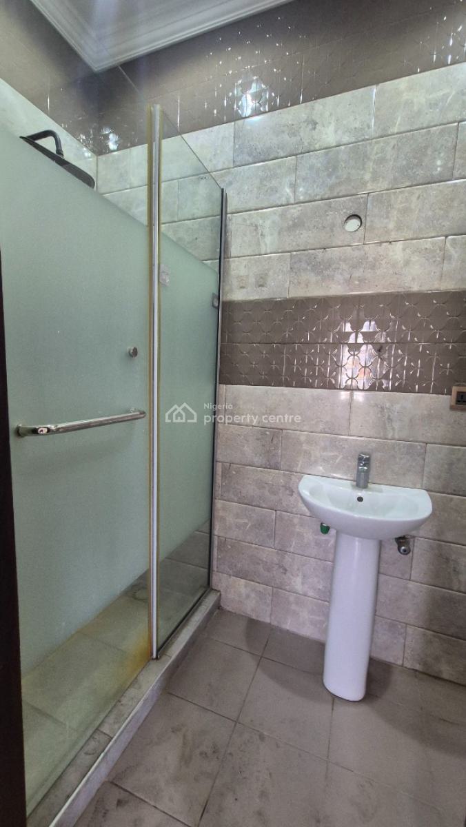 Spacious and Fully Serviced 3 Bedroom Flat with a Room Bq, Off Issac John Street, Ikeja Gra, Ikeja, Lagos, Flat / Apartment for Rent