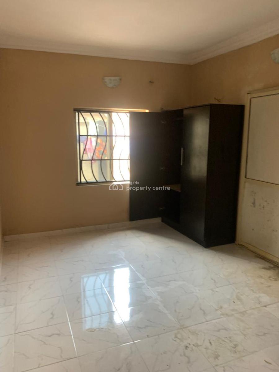 Standard 2 Bedroom Apartment in a Secured Neighborhood, Mobile Road, Ajah, Lagos, Flat / Apartment for Rent