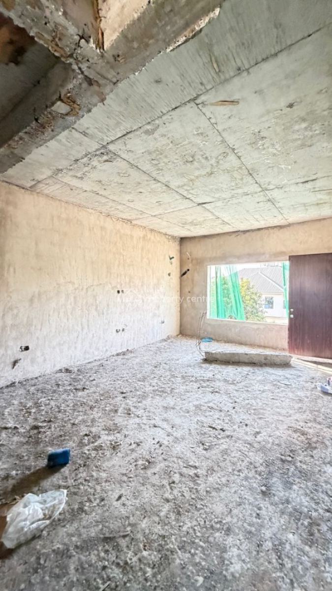 2 Bedroom Apartment, Zone 3, Wuse, Abuja, House for Sale