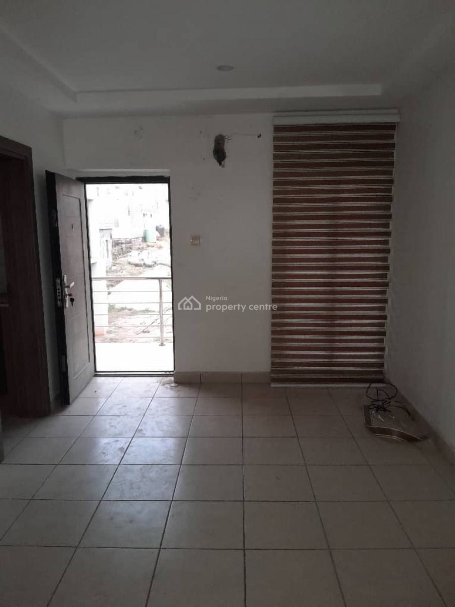 a Serviced and Standard Self Contained, Katampe Extension, Katampe, Abuja, Self Contain (single Rooms) for Rent