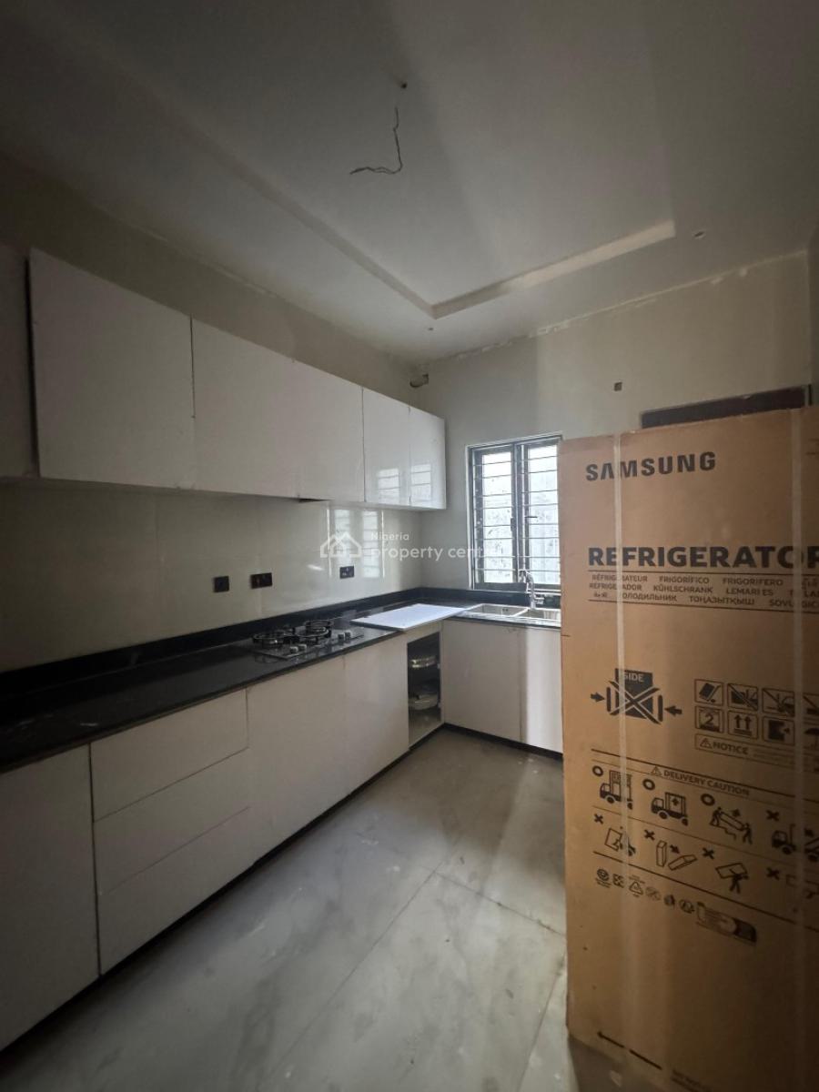 4 Bedroom Terrace Duplex with Bq, Guzape District, Abuja, Terraced Duplex for Sale