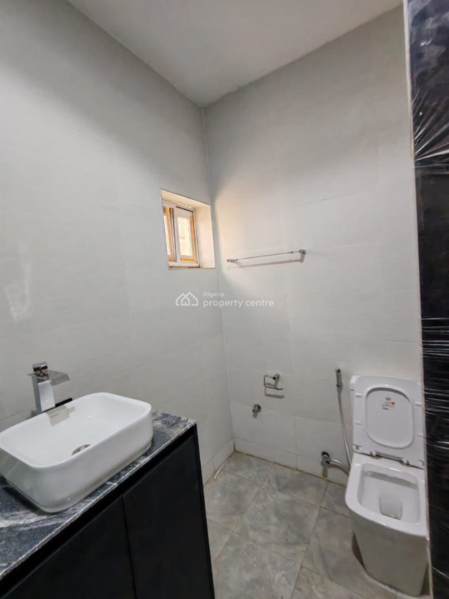 Brand New Fully Furnished 20 Rooms Hotels with Excellent Facilities, Mabushi, Abuja, Hotel / Guest House for Sale