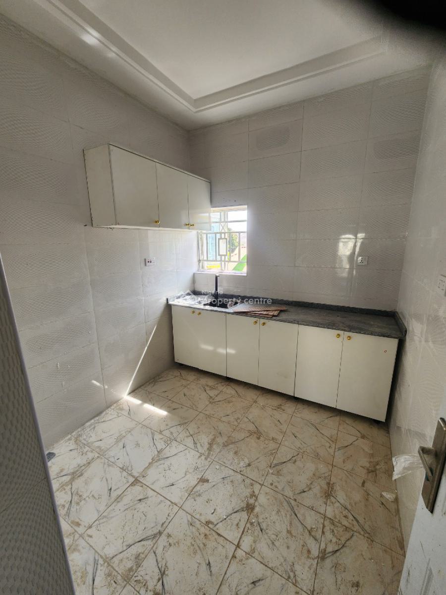 Luxury One Bedroom Block of Flat, News Engineering, Dawaki, Gwarinpa, Abuja, Flat / Apartment for Rent