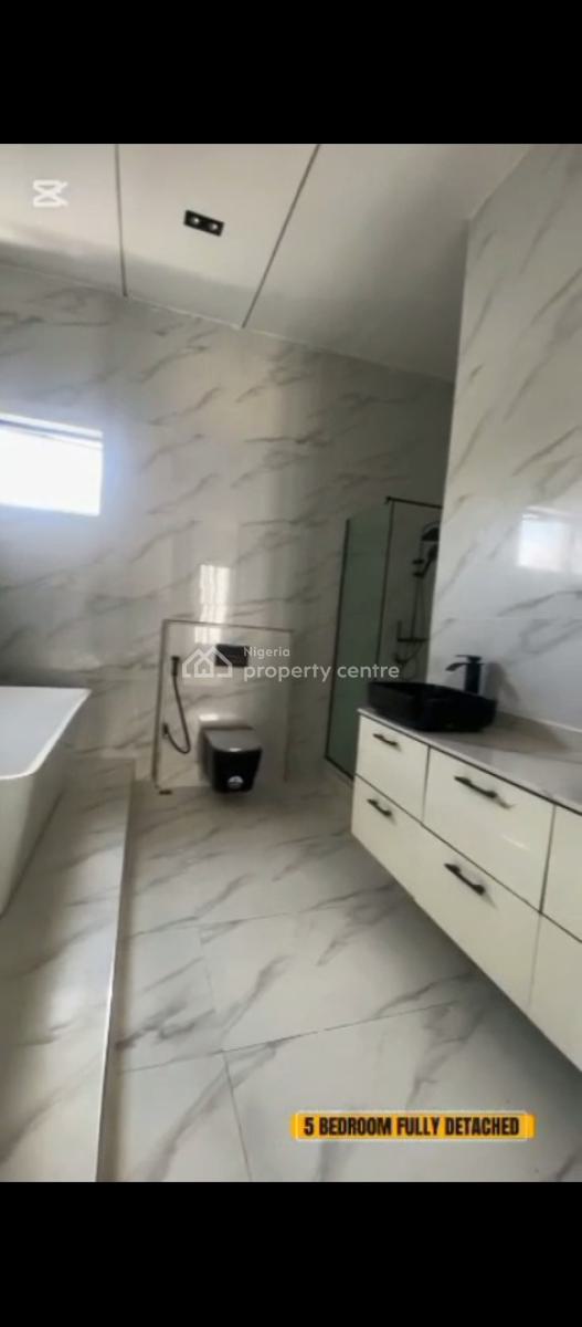a 5bedroom Fully Detached House, Ikota, Lekki, Lagos, Detached Duplex for Sale